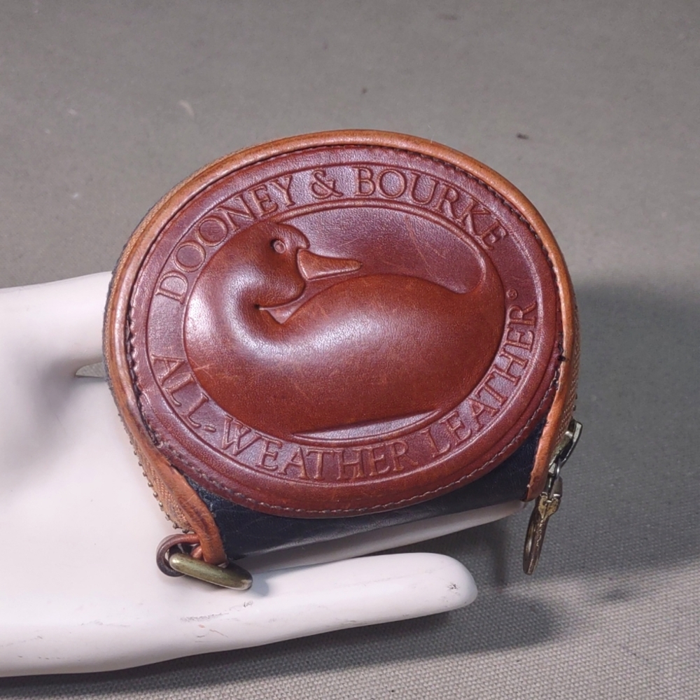 *Vintage Dooney & Bourke Duck Coin Purse